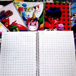 دفتر آزادی 50 برگ شطرنجی طلقی - کد 3868