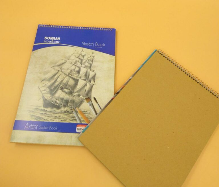 ☑️ دفتر طراحی کرافت سایز A4