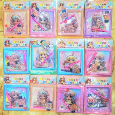 نقاشی الماسی دختر15*15قابدار سربرگدار