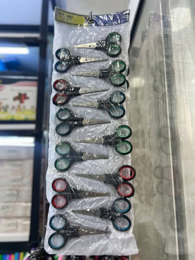 قیچی کوچک ورقه ای