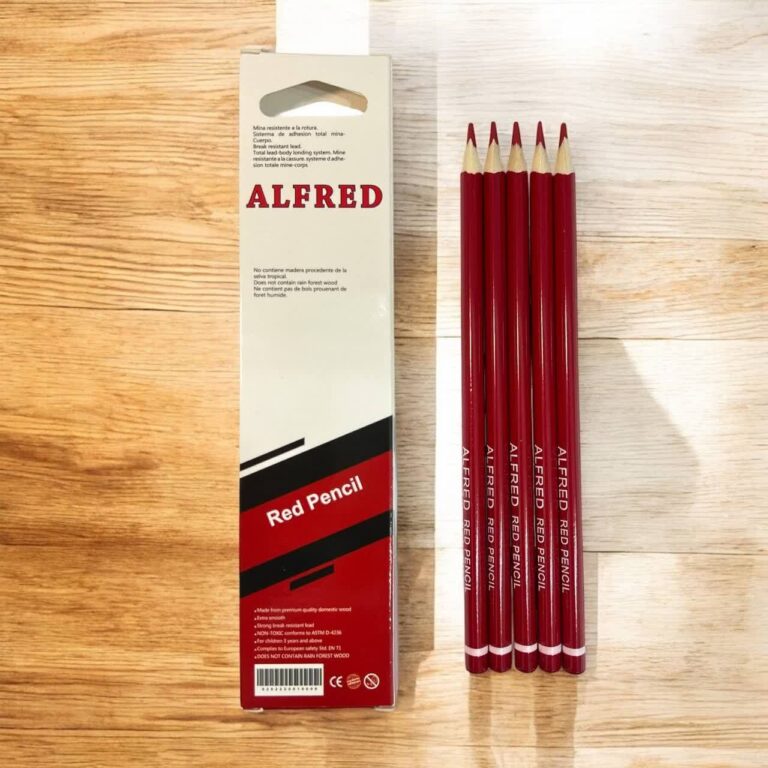 مداد قرمز آلفرد سه گوش
